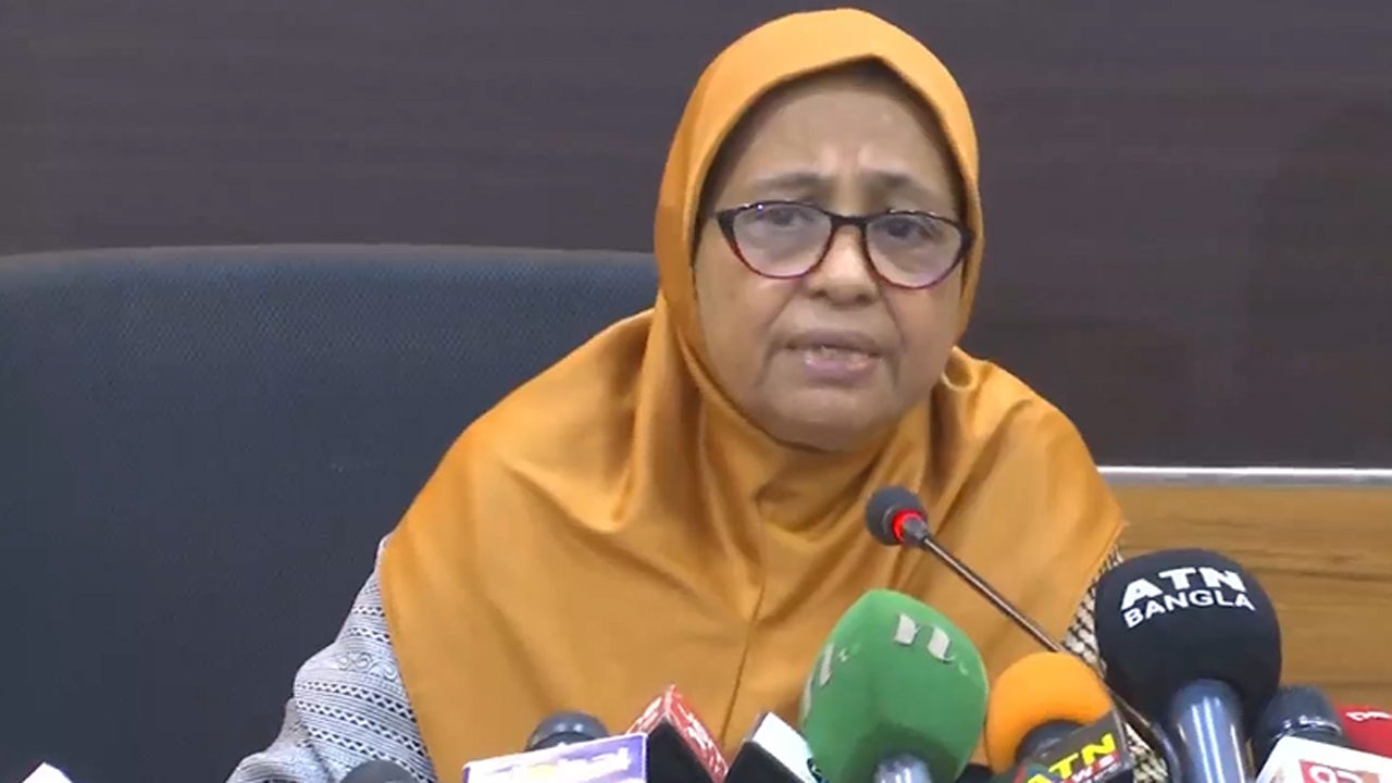 আহতদের বিনামূল্যে চিকিৎসা দেওয়ার নির্দেশ স্বাস্থ্য উপদেষ্টার