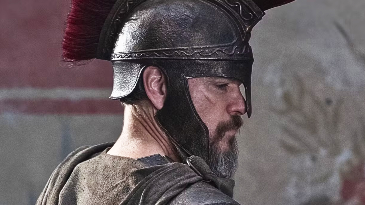 যে সিনেমার মুক্তির এক বছর আগেই বিক্রি হচ্ছে টিকিট!