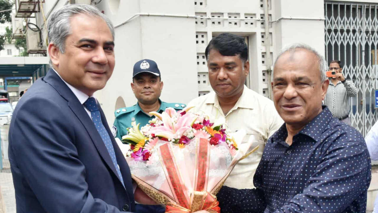 মাদক ও সন্ত্রাস দমনে একসঙ্গে কাজ করবে বাংলাদেশ-পাকিস্তান