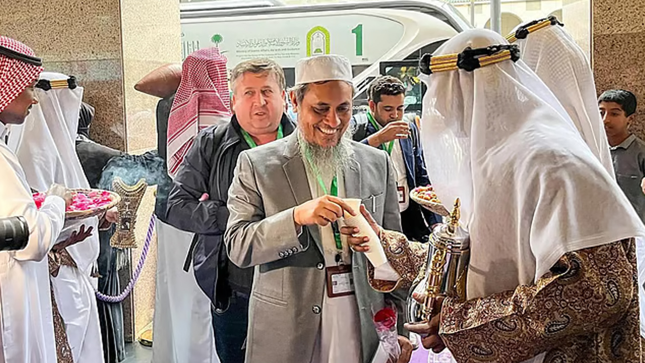 ২০২৪ সালে সৌদি আরবে ১ কোটি ৮৫ লাখ হজ, ওমরাহ পালনকারীর আগমন