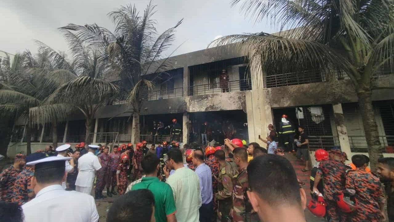 উত্তরায় বিমান বিধ্বস্তে নিহত বেড়ে ২০