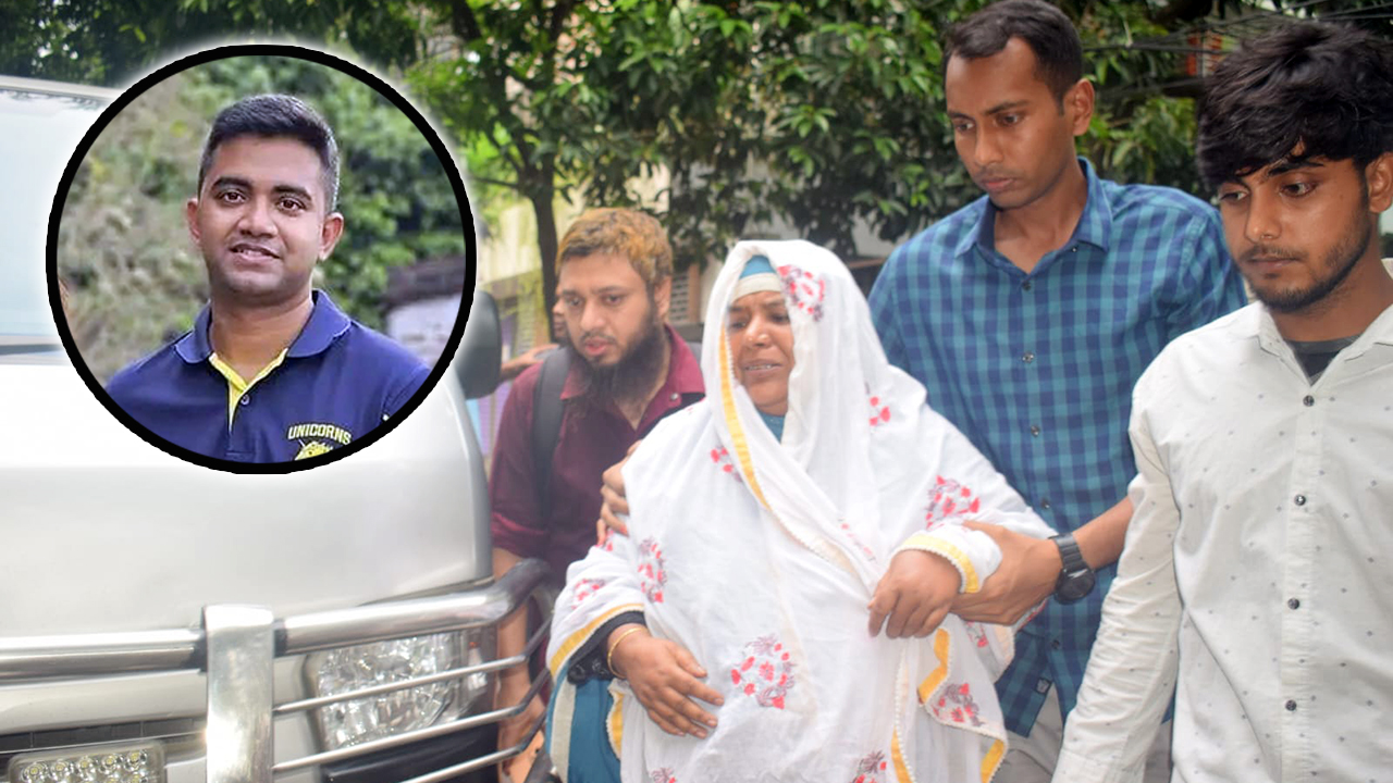 বিশেষ বিমানে ঢাকায় আনা হয় পাইলট তৌকিরের মা-বাবাকে