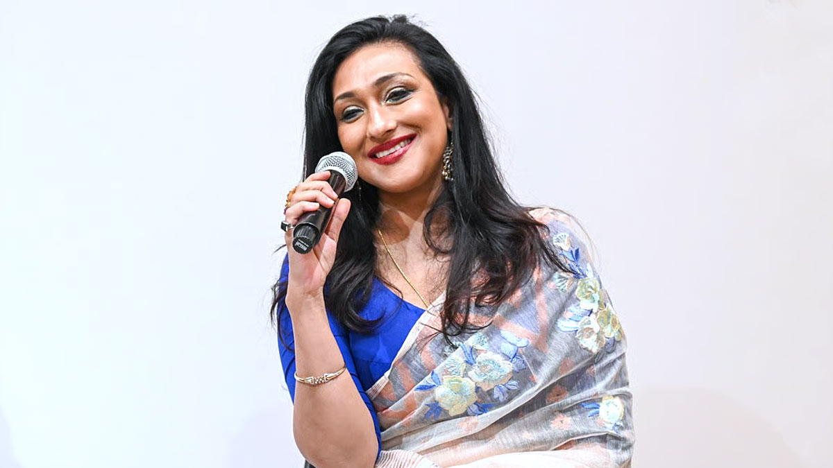 ‘নারীর একাধিক পুরুষ বন্ধু থাকলে তাকে চরিত্রহীন বলা যায়’