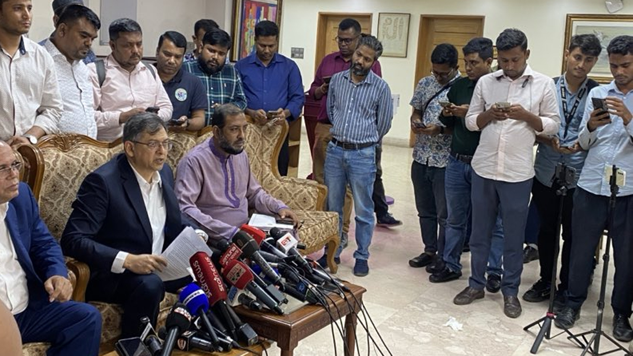 জরুরি অবস্থা আইন সংশোধন ও রাজনৈতিক স্বার্থে ব্যবহার না করায় একমত বিএনপি