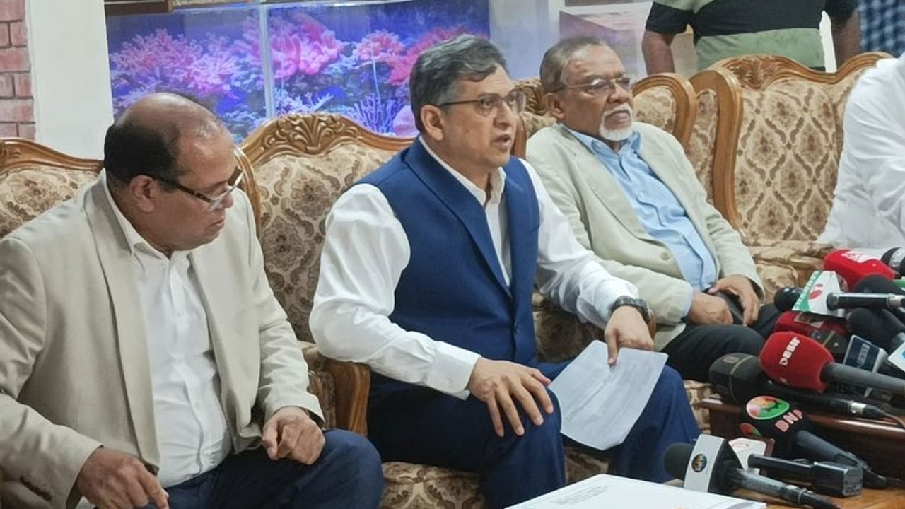 কমিশনের সিদ্ধান্তের পর প্রতিক্রিয়া জানাবে বিএনপি