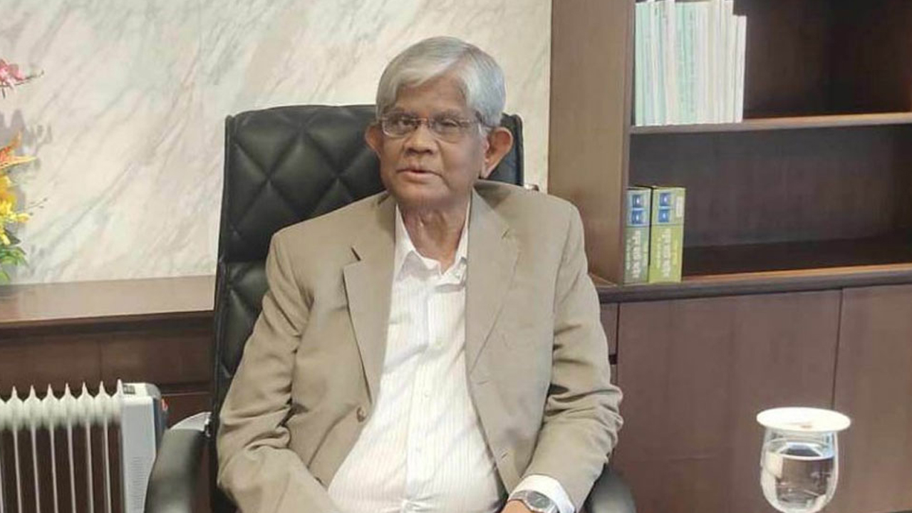 ব্যাংক ও এসএমই খাতে সংস্কার আসছে ডিসেম্বরের মধ্যেই : অর্থ উপদেষ্টা