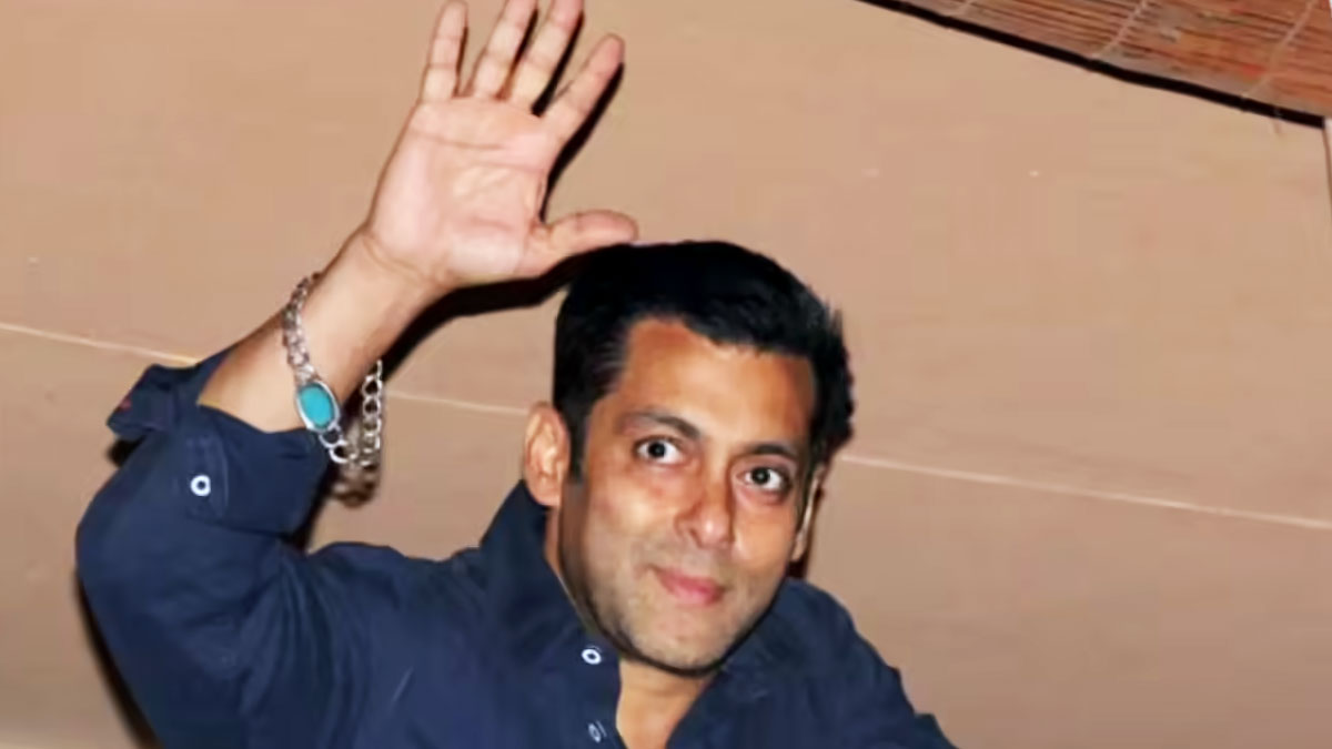 যে কারণে হাতে সবসময় এই ব্রেসলেট পরে থাকেন সালমান