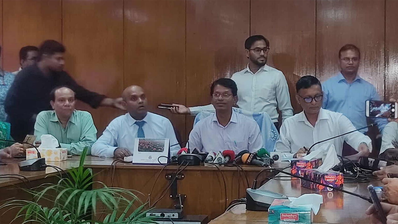 এসএসসি পরীক্ষায় ফেল করেছে ৬ লাখ ৬৬০ শিক্ষার্থী 