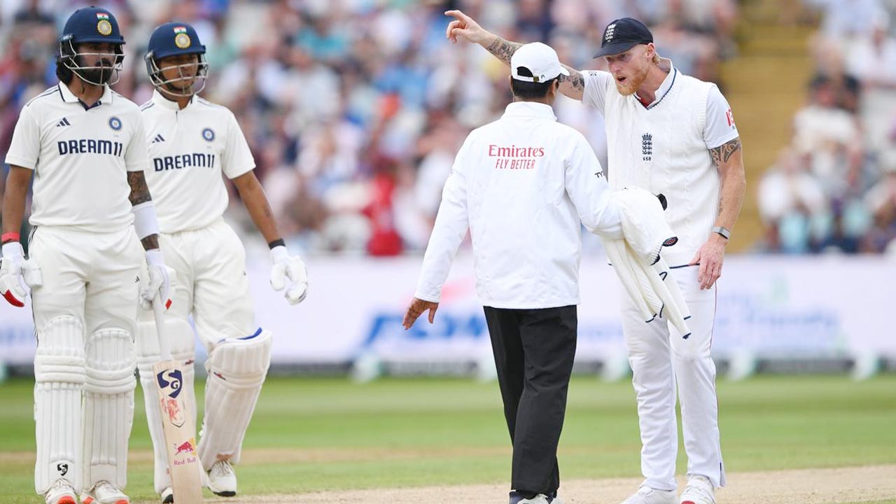 সৈকতকে প্রশংসায় ভাসালেন হার্শা ভোগলে