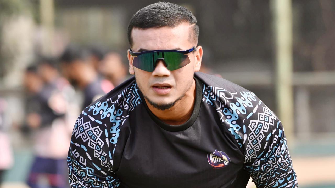 বন্ধুকে মারধরের অভিযোগ : তাসকিন বললেন ভিত্তিহীন, যা বলছে বিসিবি