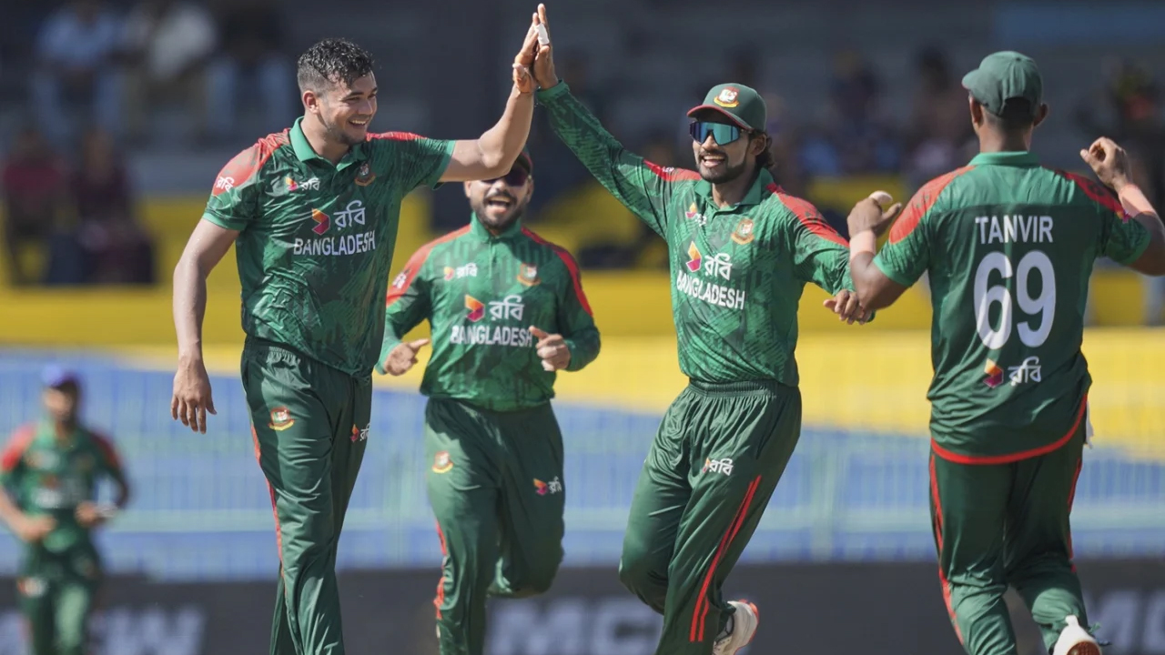 ক্রিকেটাররা স্বস্তিতে ঘুমাতে পারবে না, দুঃখ প্রকাশ তাসকিনের