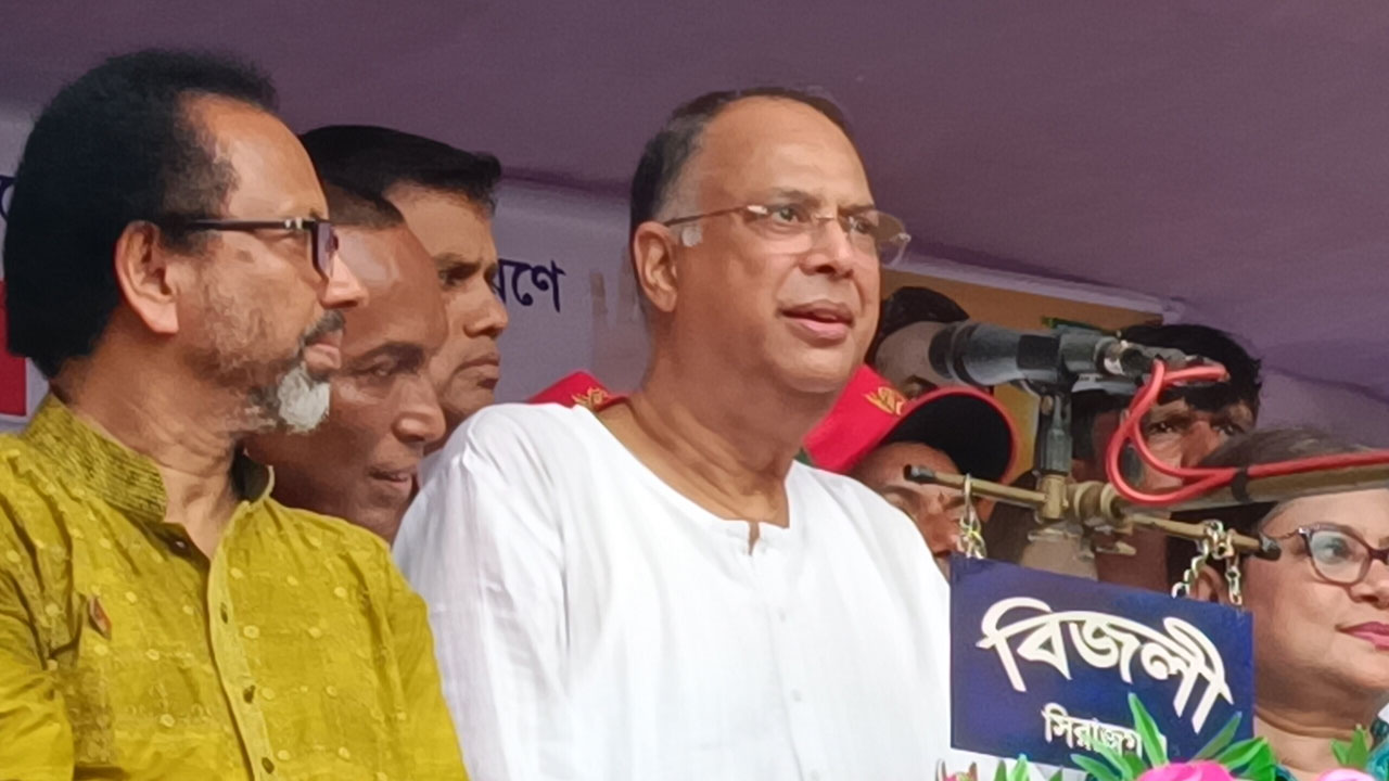 জুলাই গণঅভ্যুত্থানকে মুক্তিযুদ্ধের সাথে গোলাবেন না : টুকু