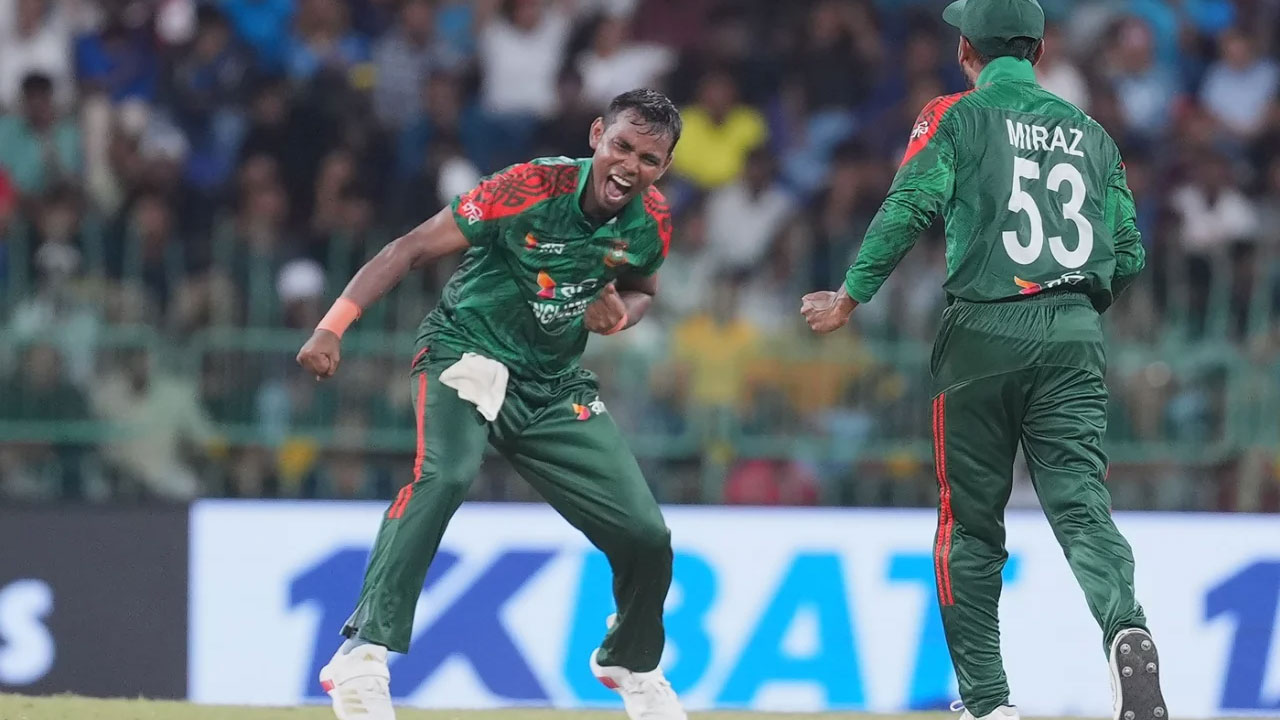 তানভীরের ফাইফারে শ্রীলঙ্কাকে হারাল বাংলাদেশ