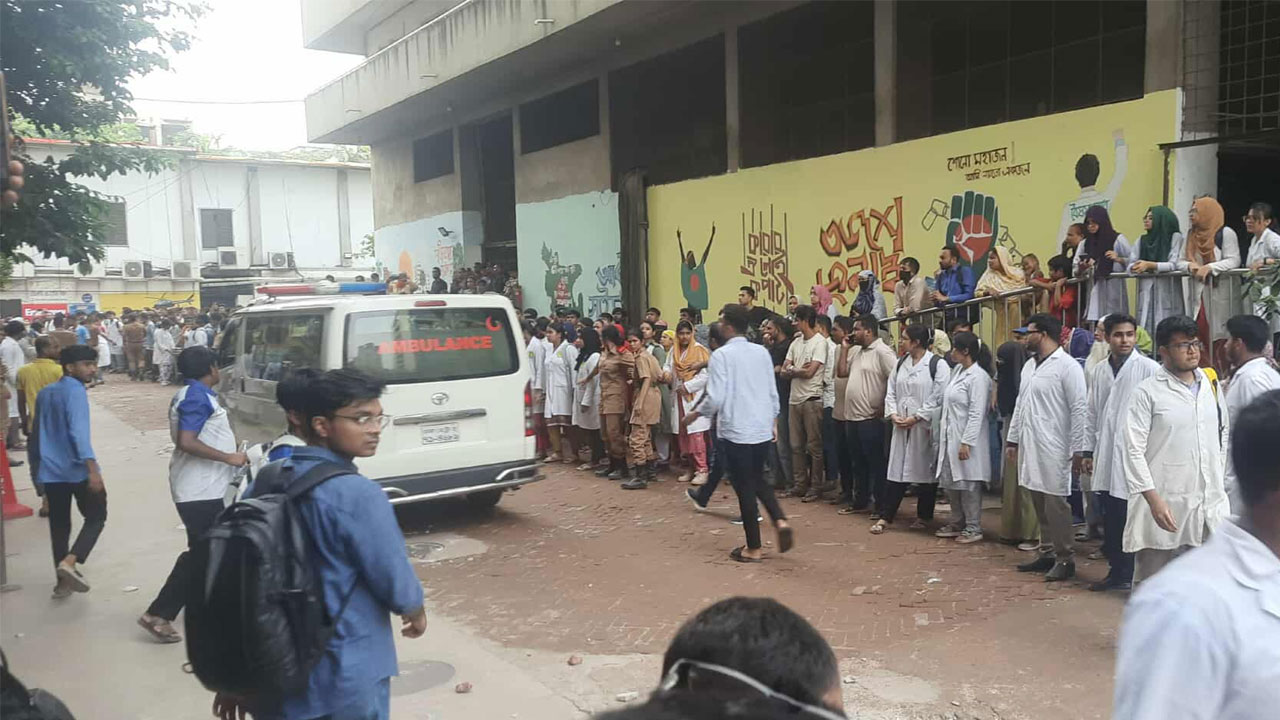 নিহত ১৯, দগ্ধ ৩৬ জনের পরিচয় শনাক্ত