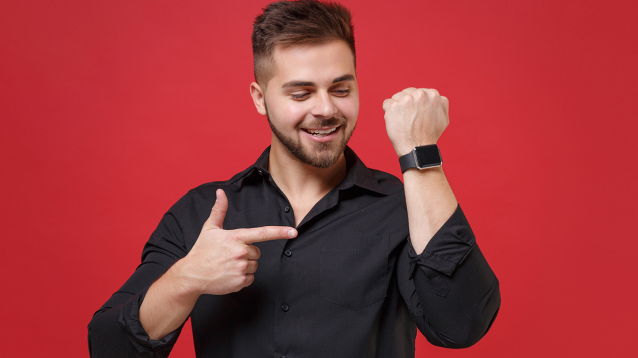 ঘড়ি পরার কোনো সুন্নত পদ্ধতি আছে কি?