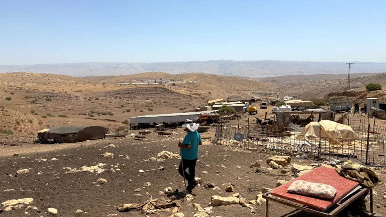 পশ্চিম তীর দখলের প্রতীকী প্রস্তাব অনুমোদন করল ইসরায়েলি পার্লামেন্ট