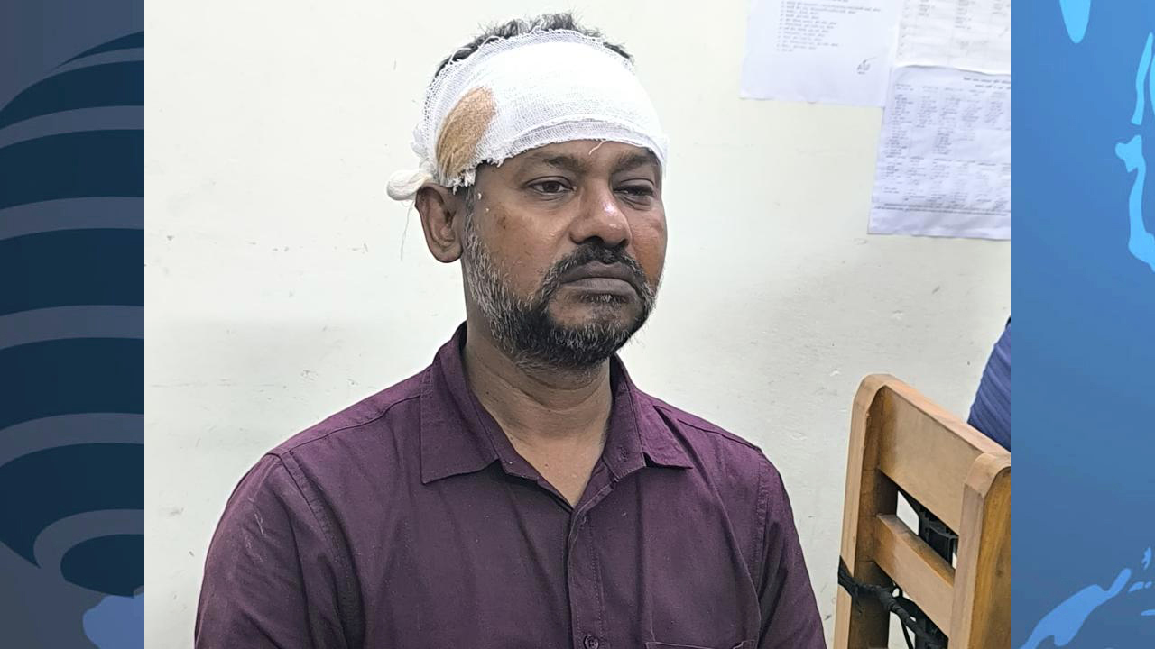 কৃষি কর্মকর্তাকে মারধরের অভিযোগ বিএনপি নেতার বিরুদ্ধে