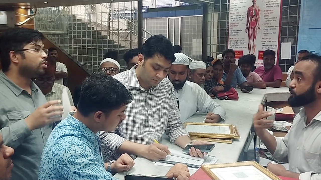 ব্রাহ্মণবাড়িয়ায় ৪ হাসপাতালে অভিযান, ভুয়া চিকিৎসকের কারাদণ্ড