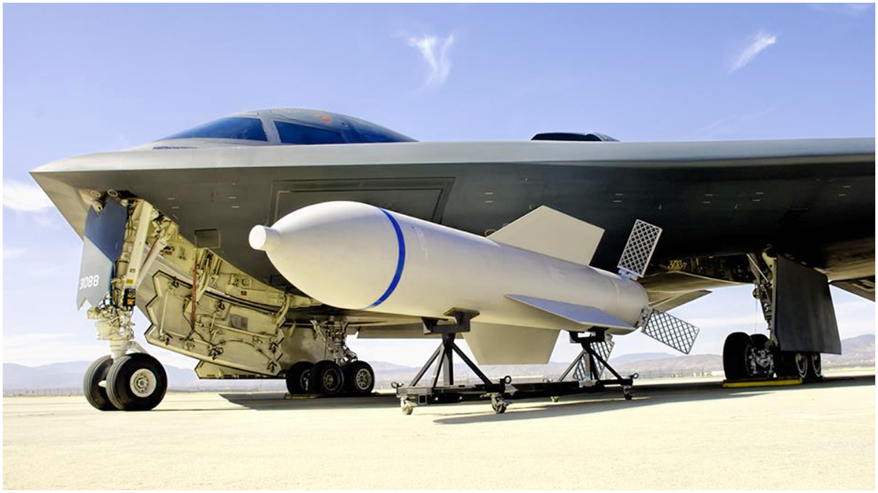 মার্কিন বাঙ্কার বাস্টার বোমা কী ও কতটা ভয়ানক?