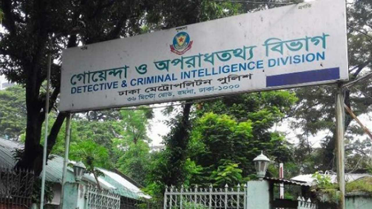 শীর্ষ সন্ত্রাসী বাপ্পীর ভাড়া বাসা থেকে গুলিসহ আরও দুই পিস্তল উদ্ধার