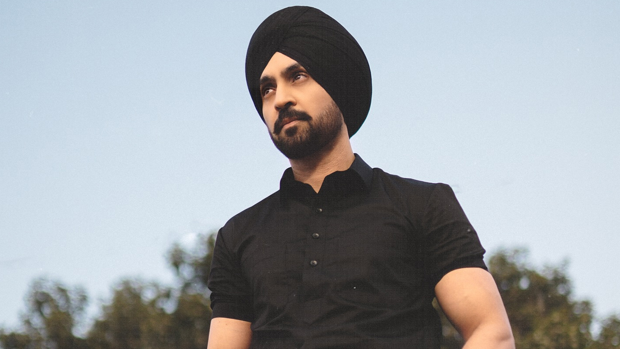 বিতর্কের মাঝেই পাকিন্তানি অভিনেত্রীর প্রশংসা করলেন দিলজিৎ