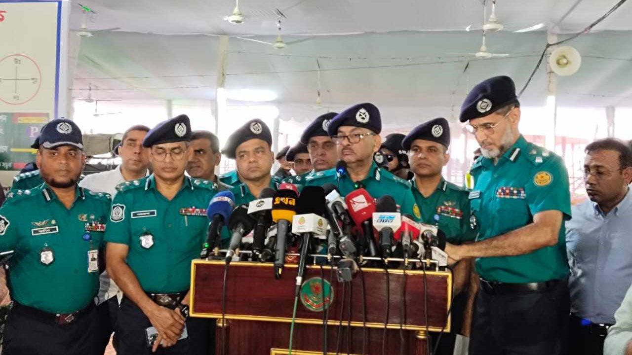 ঈদের ছুটিতে রাতের ঢাকার নিরাপত্তায় থাকবে ৫০০ পেট্রোল টিম