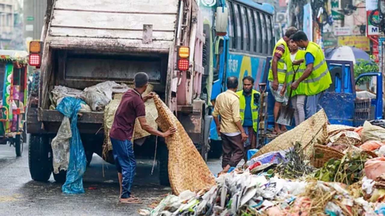 ডিএনসিসিতে ১৩ হাজার টন কোরবানির বর্জ্য অপসারিত