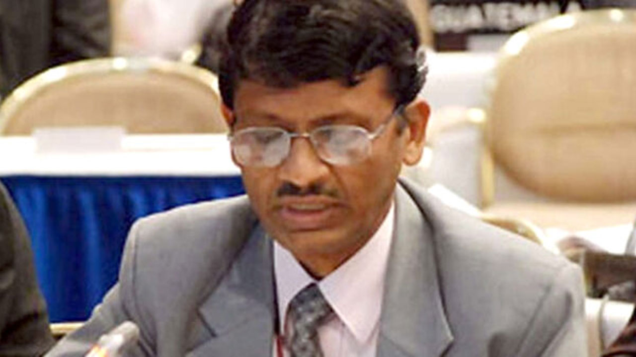 ফ্যালকনের চেয়ারম্যানসহ চারজনের দেশত্যাগে নিষেধাজ্ঞা