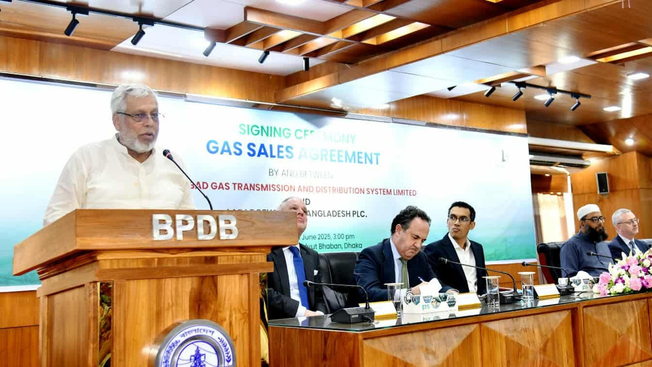 জ্বালানি তেলের দাম বাড়বে না : জ্বালানি উপদেষ্টা