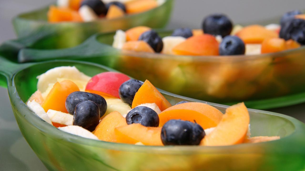 ডায়াবেটিস থাকলেও যে ফলগুলো খেতে পারবেন