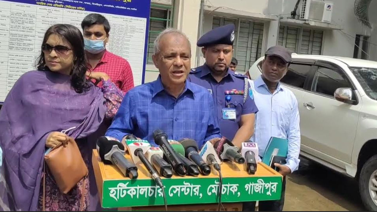 যেভাবে মব জাস্টিস করা হয়েছে তা কাম্য নয় : স্বরাষ্ট্র উপদেষ্টা