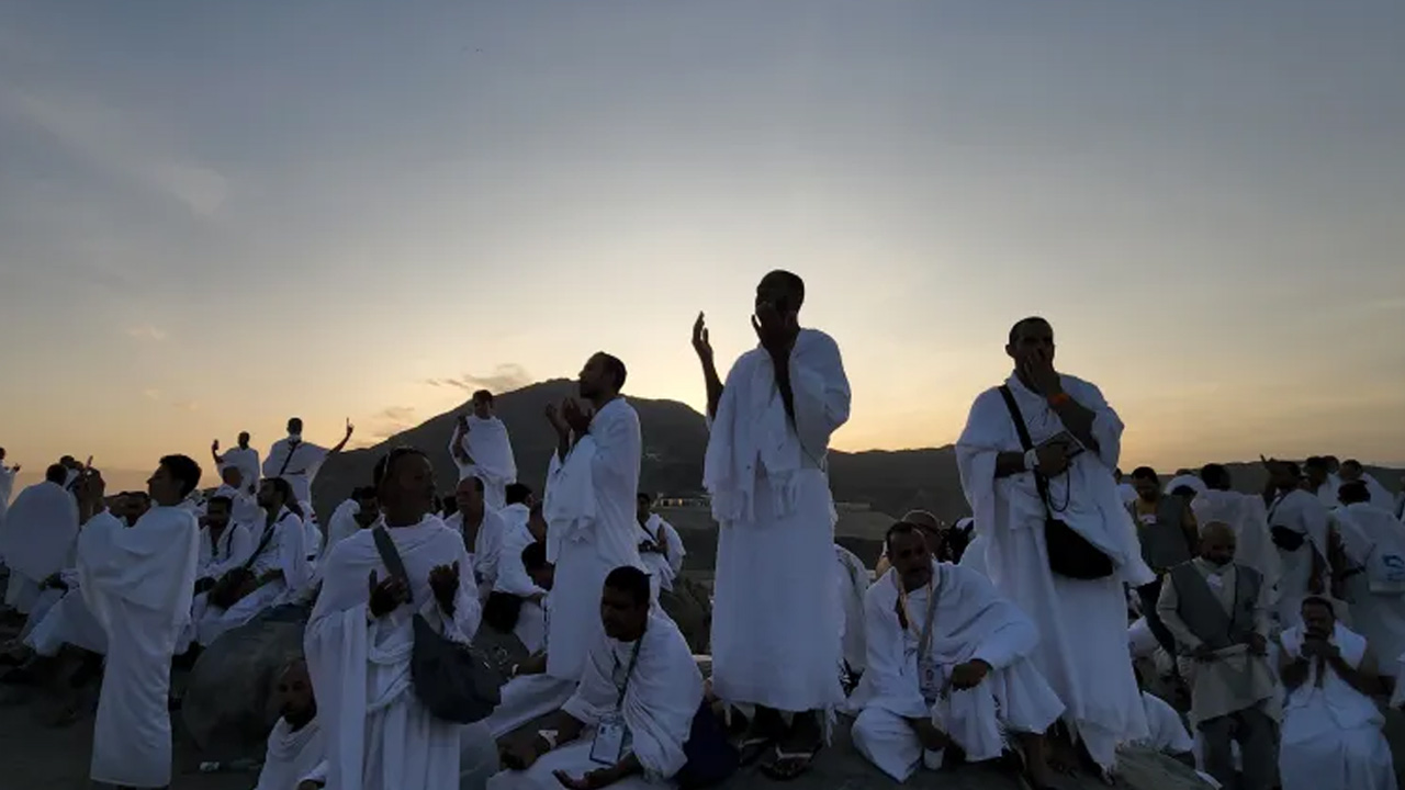 হজের আনুষ্ঠানিকতা শুরু হচ্ছে বুধবার থেকে