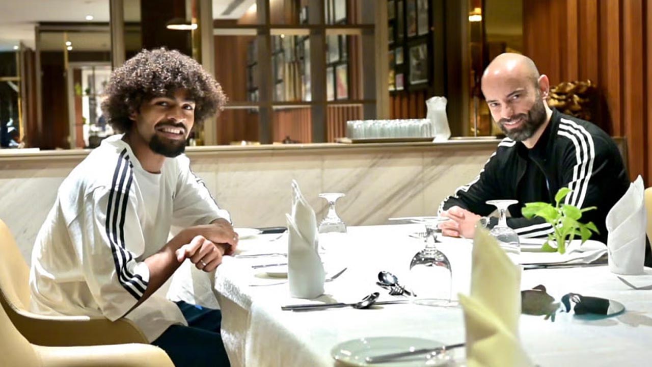 হামজা, সামিতের সঙ্গে কোচও দেশে ফিরে গেলেন