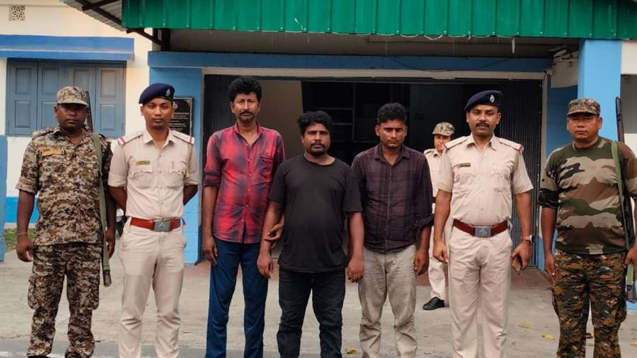 ভারতীয় নাগরিককে মারধর ও সব কিছু ছিনিয়ে নিয়ে বাংলাদেশে পুশইন