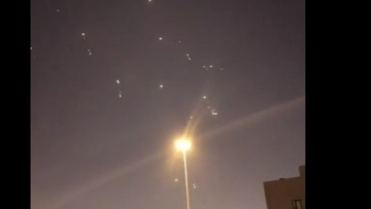 যুক্তরাষ্ট্র যতগুলো বোমা মেরেছে ততগুলো মিসাইল ছুড়েছে ইরান