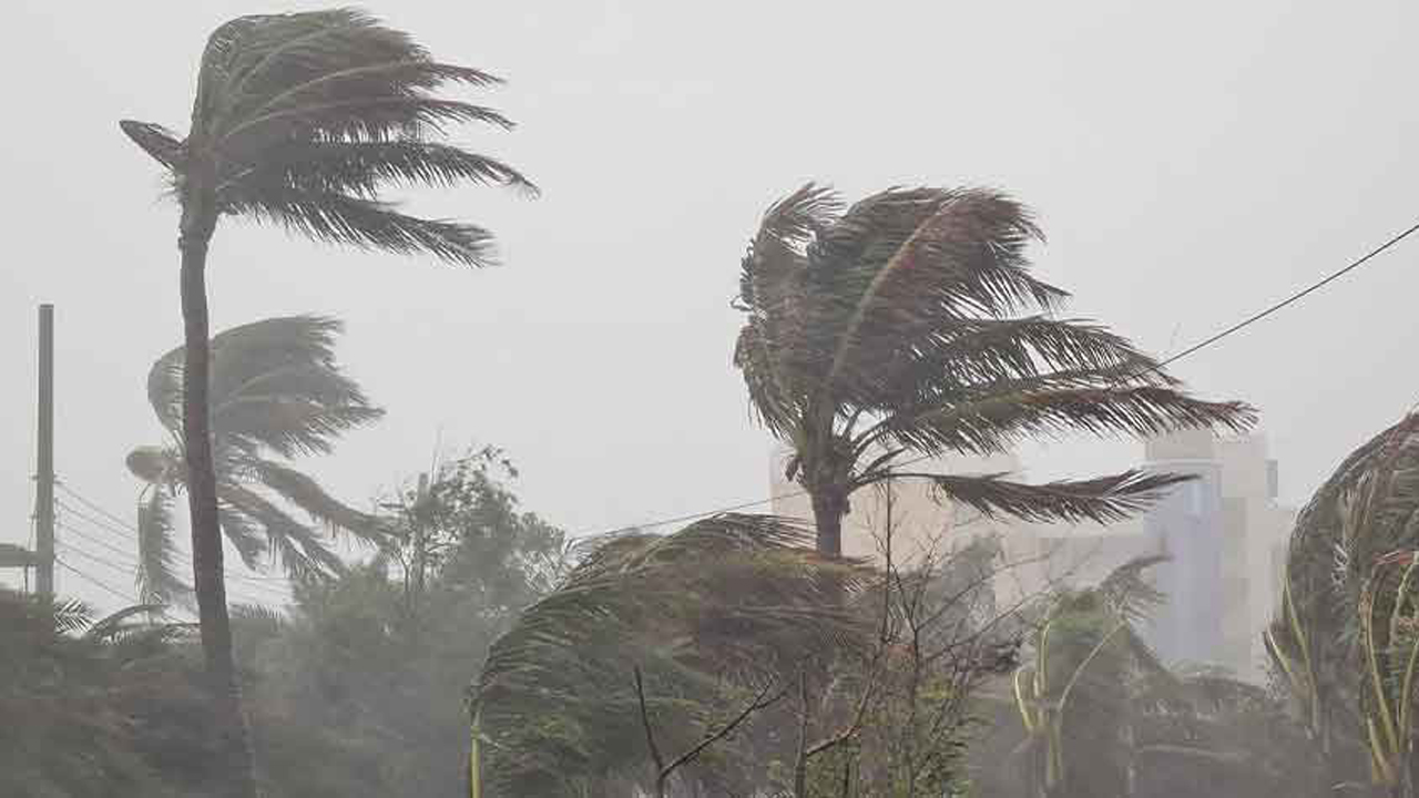 সাত অঞ্চলে ঝড়ের সতর্কতা