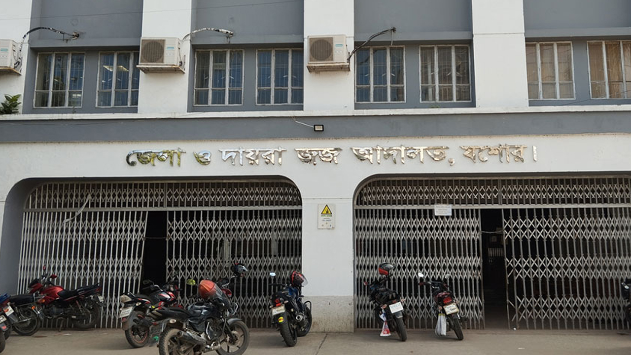 মিথ্যা প্রলোভনে রাশিয়া-ইউক্রেন যুদ্ধে পাচার, ৪ জনের নামে মামলা