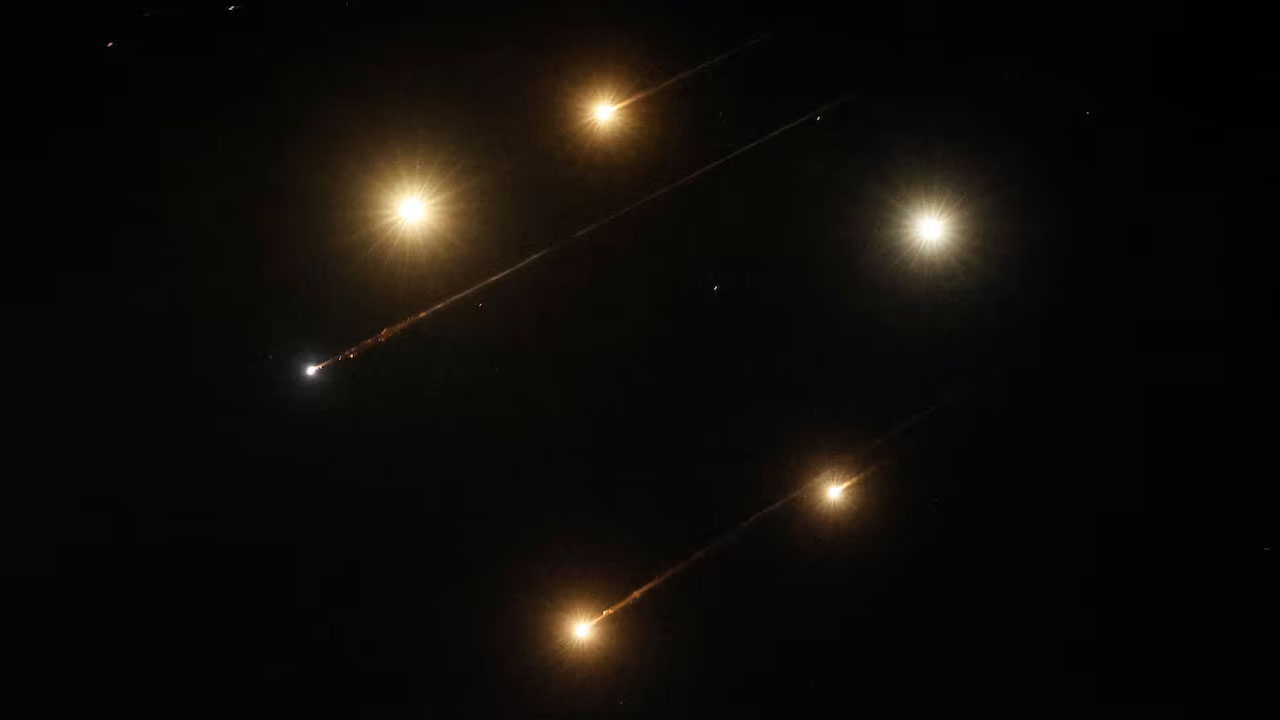 আবারও ছুটে আসছে মিসাইল, মধ্য ইসরায়েলজুড়ে সতর্কতা সাইরেন