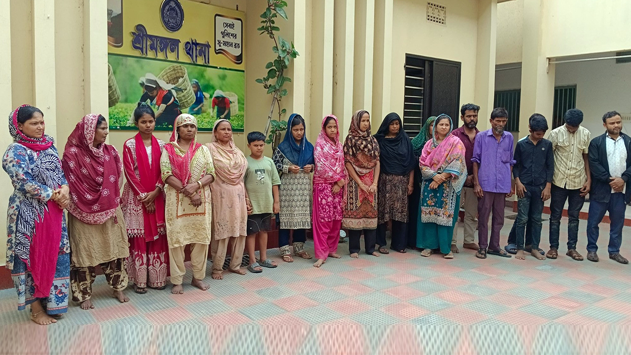 মৌলভীবাজার সীমান্ত দিয়ে ২৫ জনকে ঠেলে পাঠাল বিএসএফ