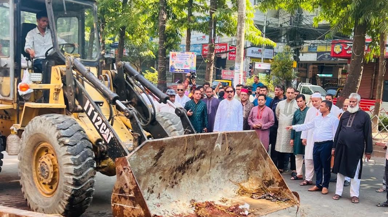 সন্ধ্যার মধ্যেই কোরবানির বর্জ্যমুক্ত চট্টগ্রাম