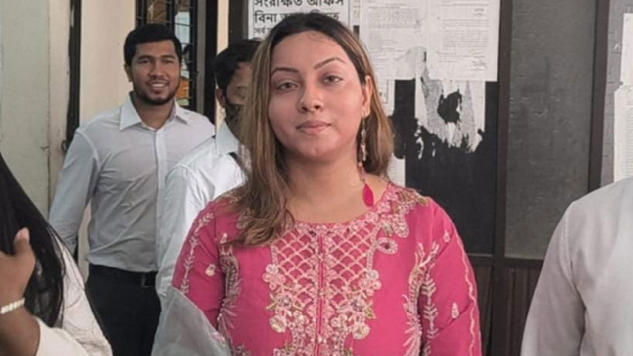 আমার বিরুদ্ধে কোনো রাষ্ট্রদূতের ফরমাল অভিযোগ নেই : মেঘনা আলম