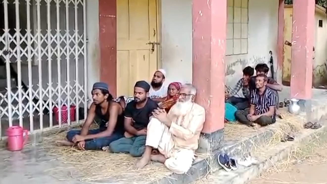 ময়মনসিংহ সীমান্তে ২২ জনকে বিএসএফের পুশইন