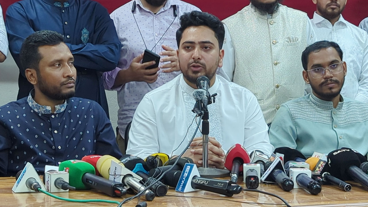 ‘শাপলা’ প্রতীক পেতে আইনগত কোনো বাধা নেই : নাহিদ