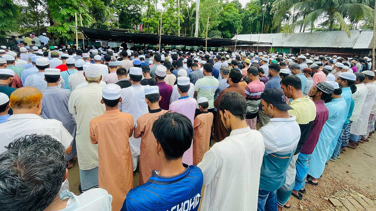 কফিনবন্দি হয়ে ফিরলেন ফখরুল, অশ্রুসিক্ত নয়নে শেষ বিদায়