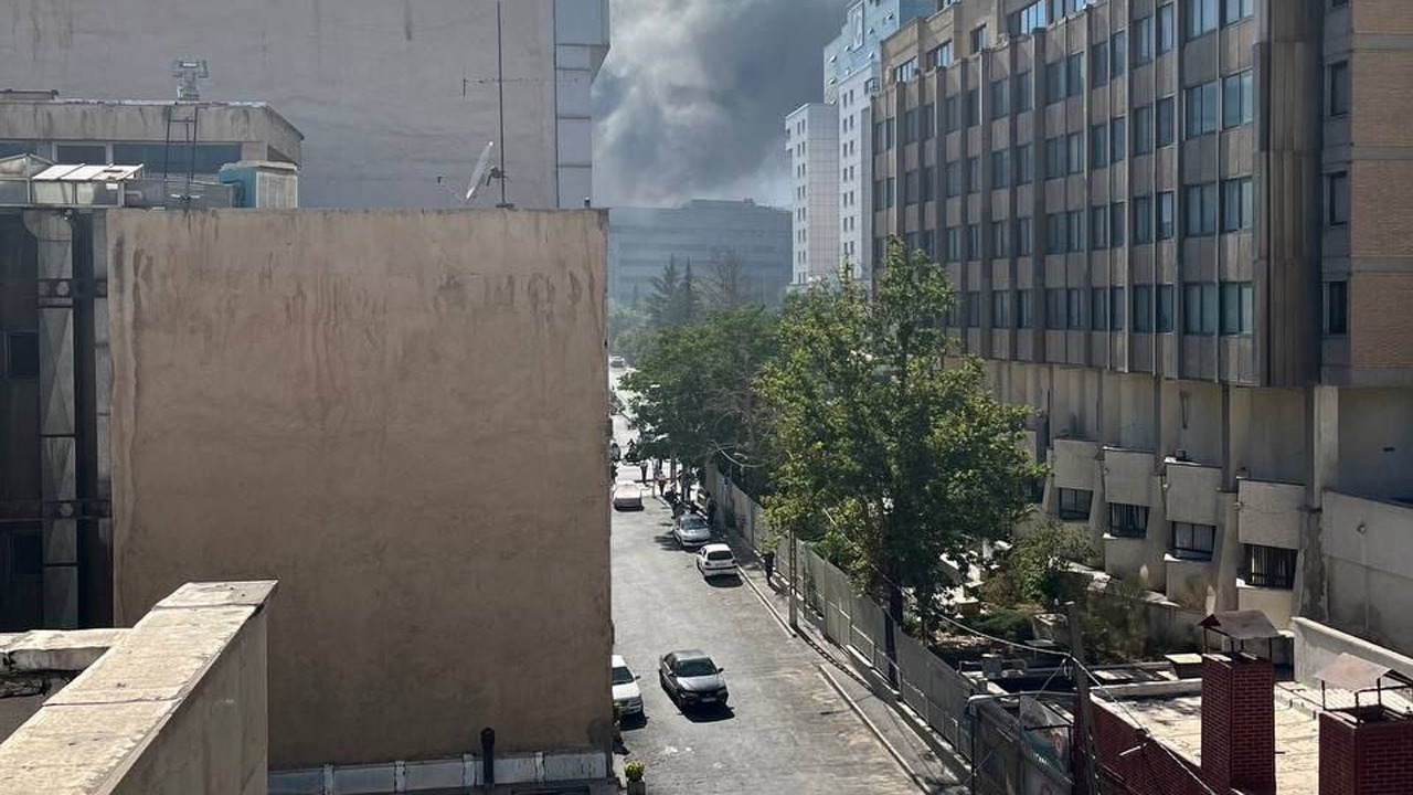 তেহরানে পুলিশের সদরদপ্তরে হামলা