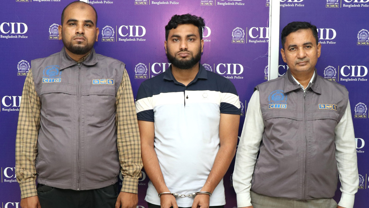 শিশুর পর্নোগ্রাফি প্রস্তুত ও প্রচারের অভিযোগে যুবক গ্রেপ্তার