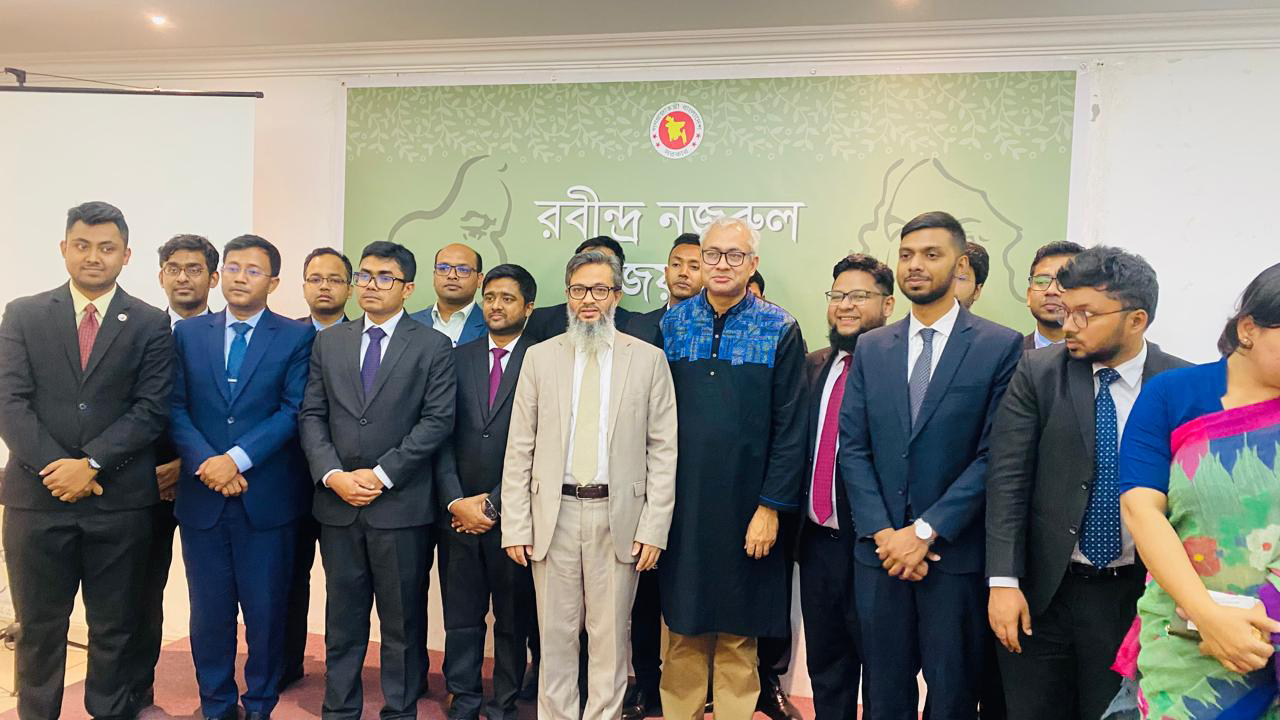 আবুধাবিতে বাংলাদেশ দূতাবাসে রবীন্দ্রনাথ-নজরুল জয়ন্তী উদযাপন