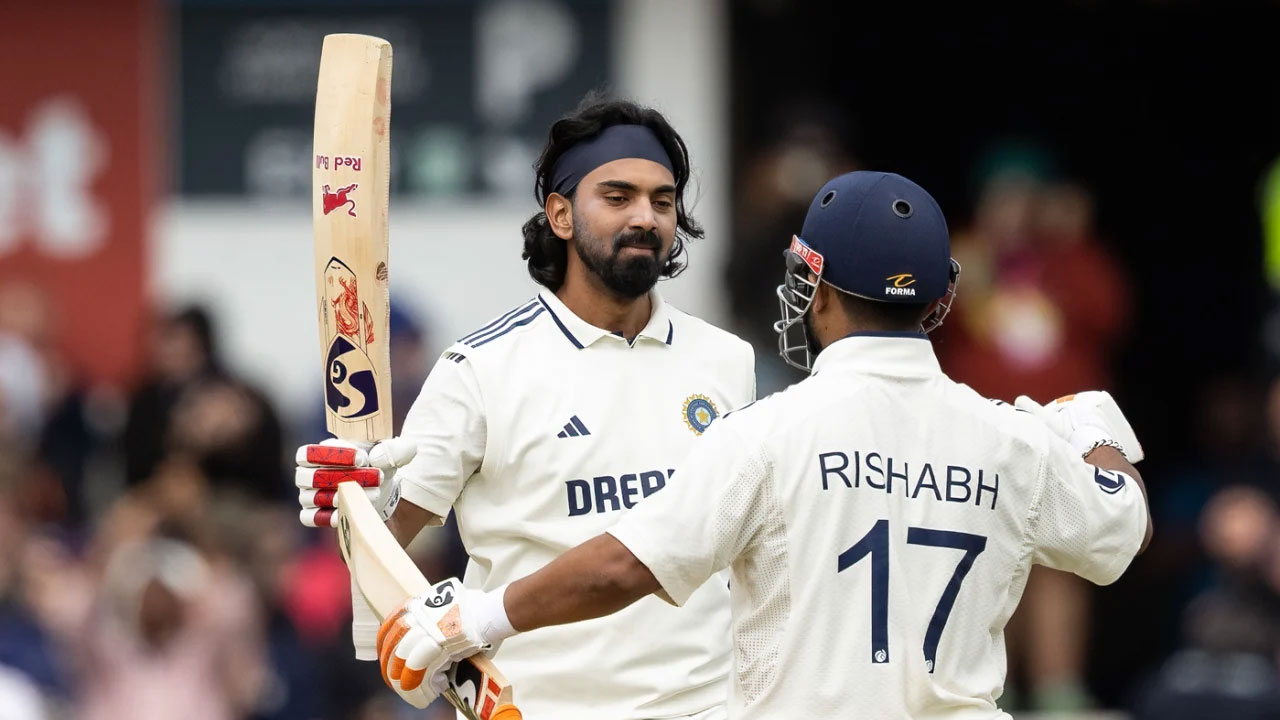 ৭০ বছর পর টেস্ট ক্রিকেটে এমন কীর্তি