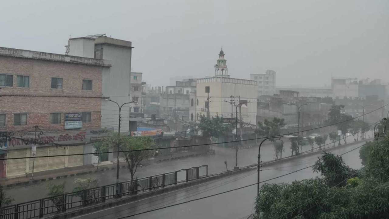 ঢাকাসহ ৬ বিভাগে হালকা বৃষ্টির আভাস