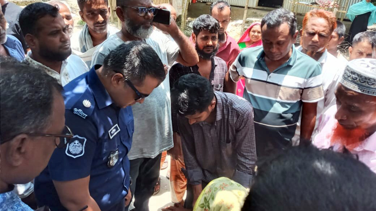 শরীয়তপুরে বিএনপি কর্মীকে কুপিয়ে হত্যা